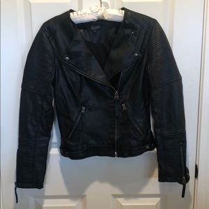 ❤️TopShop Faux leather asymmetrical jacket